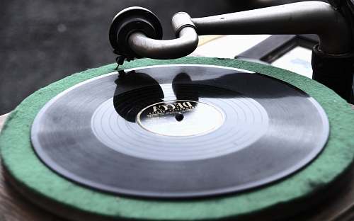 ny black and silver vinyl record player usa